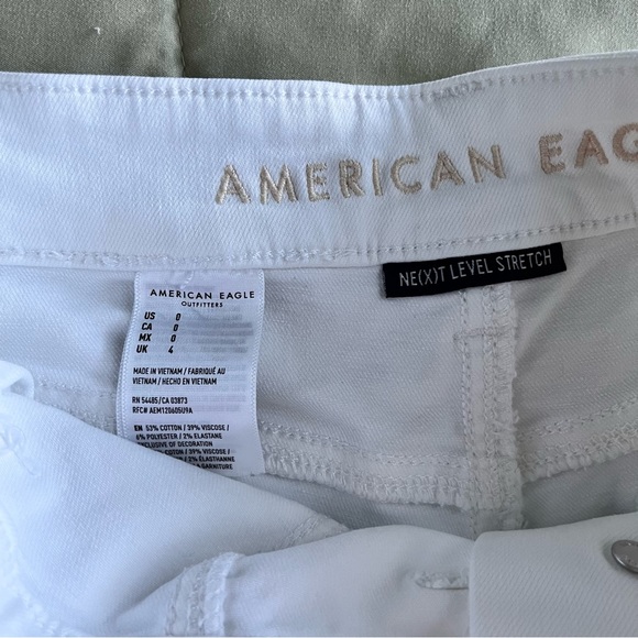 american eagle • multi button shorts - Picture 5 of 10